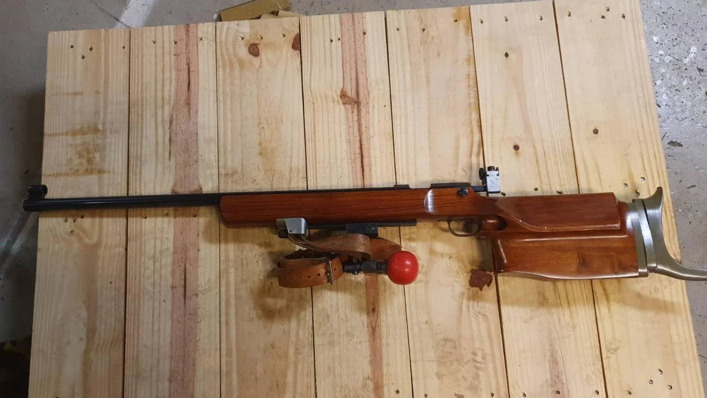 Pienoiskivääri Suomen Leijona .22LR - TSR Sporting